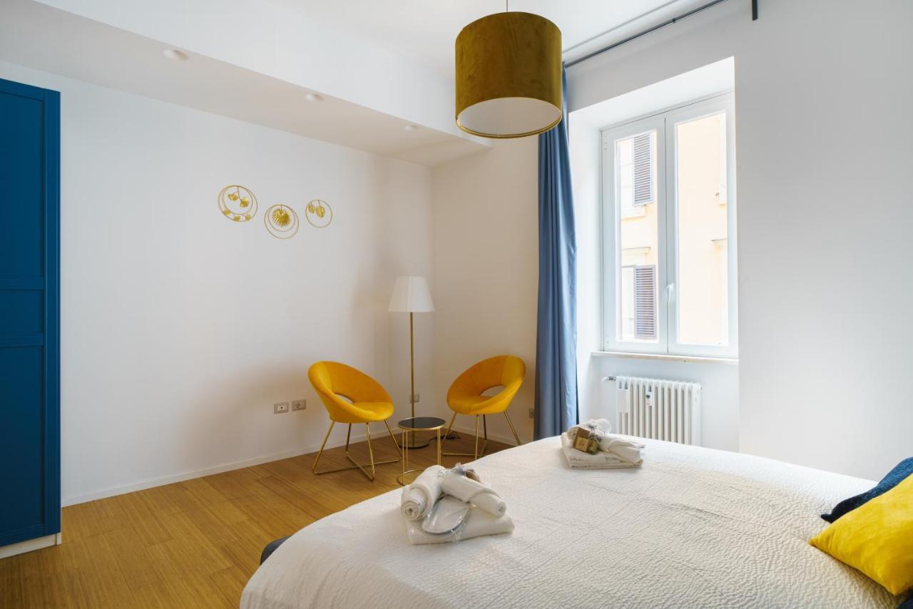 Dreamynest Quattro Cantoni - 2 Bdr Vicino Il Colosseo Рим Экстерьер фото