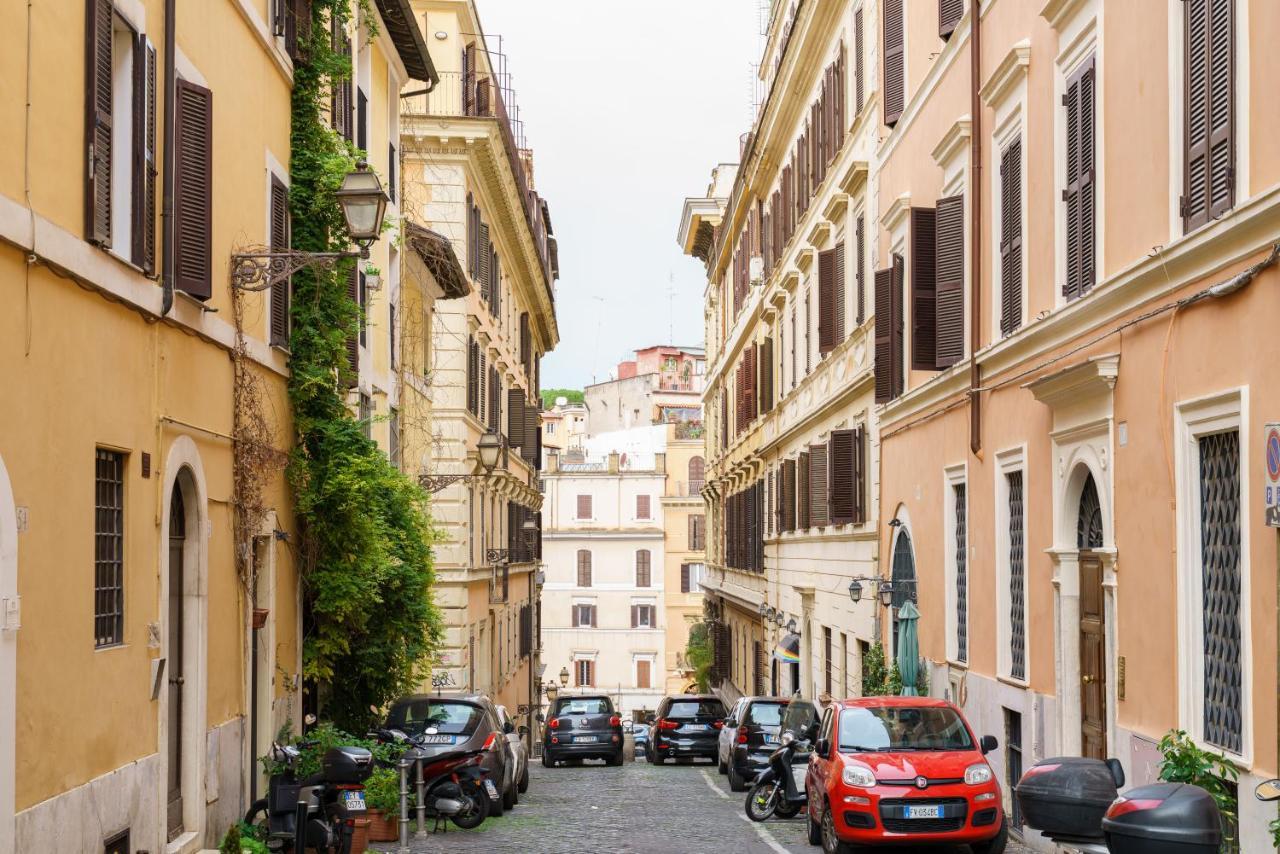 Dreamynest Quattro Cantoni - 2 Bdr Vicino Il Colosseo Рим Экстерьер фото